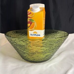 Anchor Hocking Soreno large salad bowl